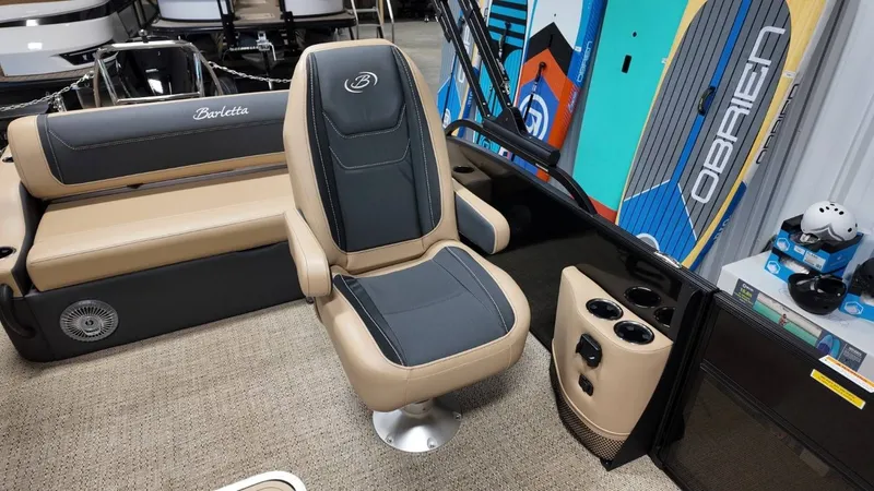 Slide: The Image of Barletta Cabrio 24UC 2026 - 18