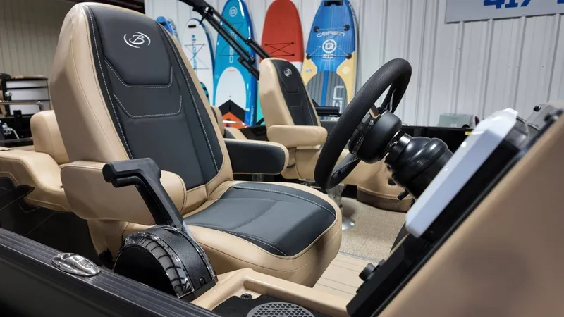 Slide: The Image of Barletta Cabrio 24UC 2026 - 22