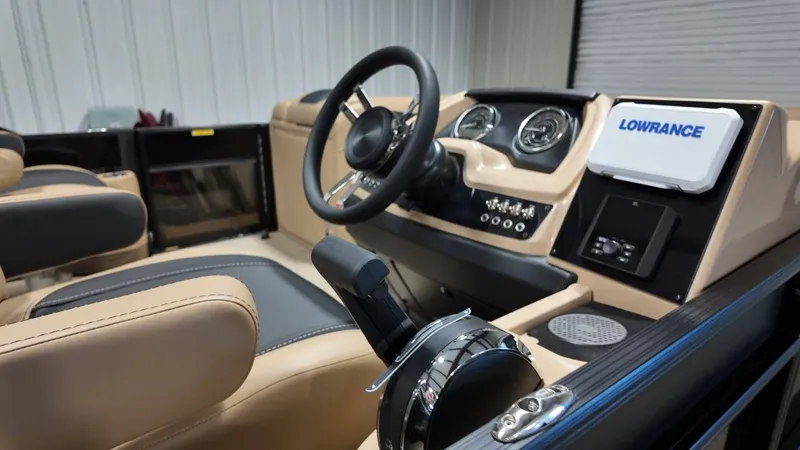 Slide: The Image of Barletta Cabrio 24UC 2026 - 25