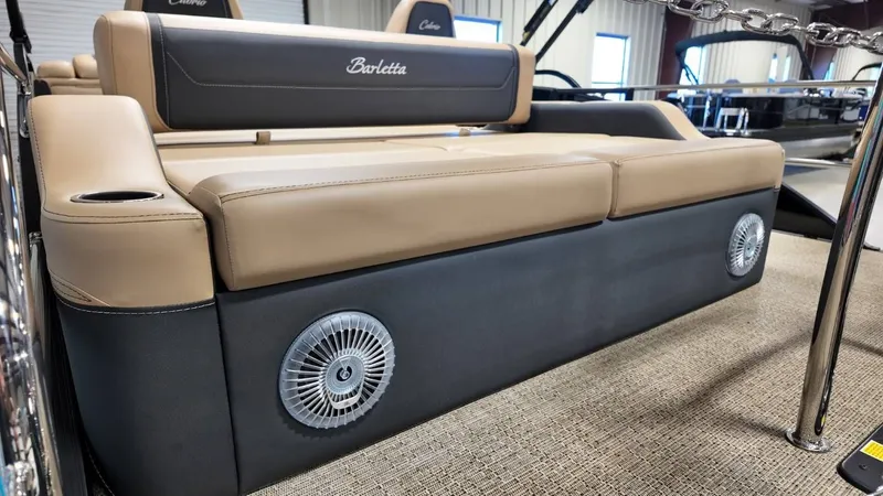 Slide: The Image of Barletta Cabrio 24UC 2026 - 30
