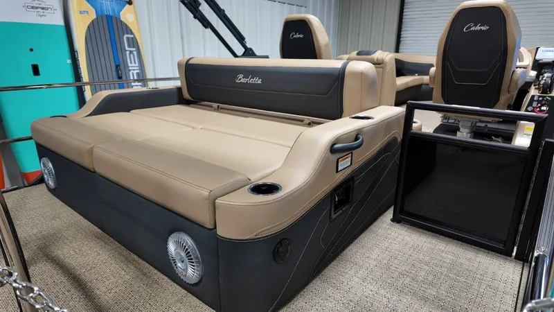 Slide: The Image of Barletta Cabrio 24UC 2026 - 31