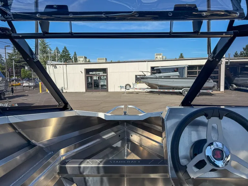 Slide: The Image of Stabi-Craft 1550 Fisher 2025 - 10