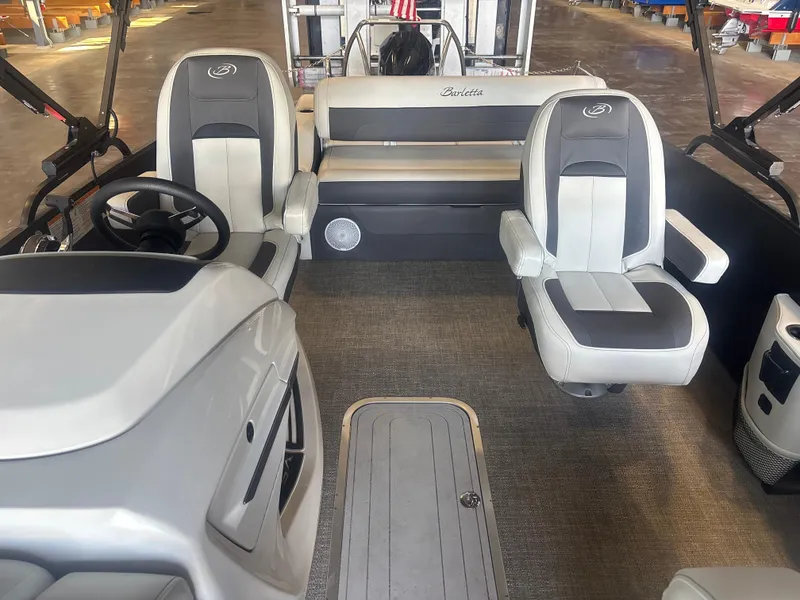 Slide: The Image of Barletta Corsa 23UC 2022 - 8