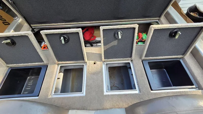 Slide: The Image of Tracker TX17 2001 - 13