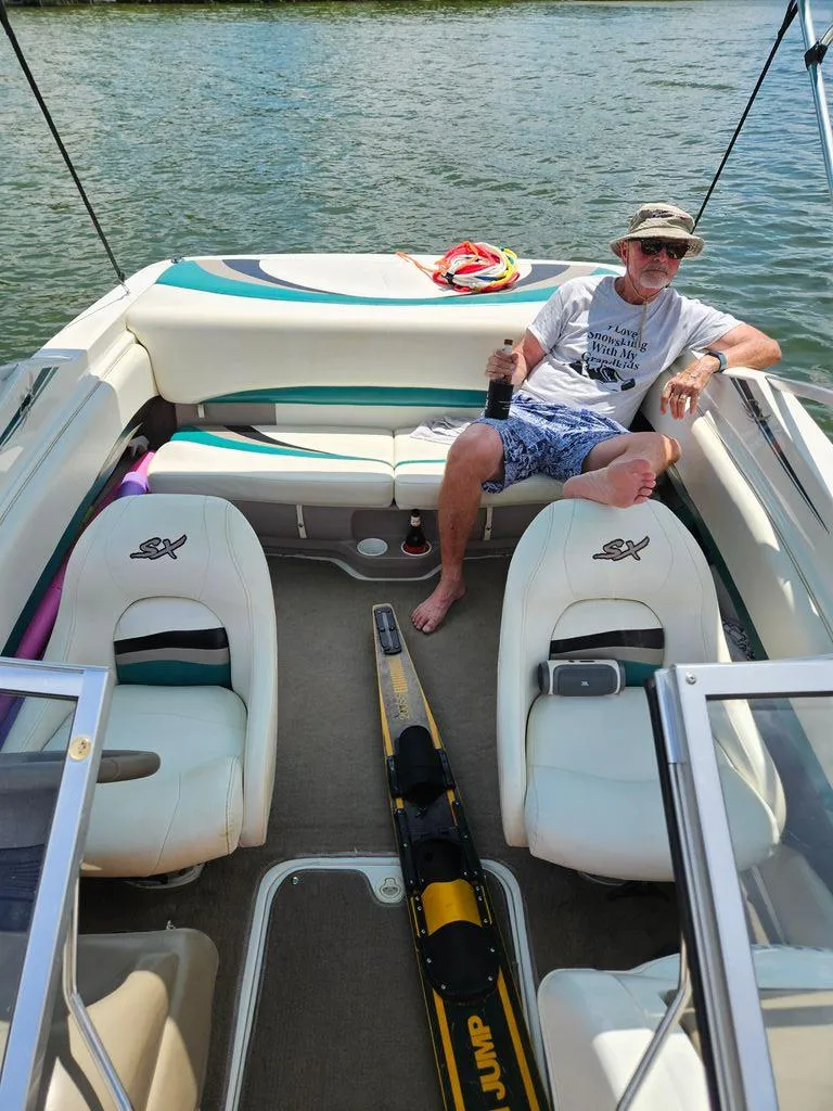 Slide: The Image of Glastron SX 195 RB 2003 - 6