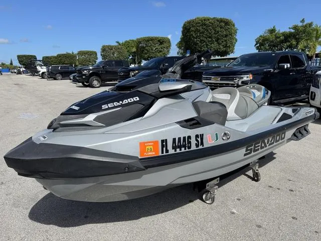 Slide: The Image of Sea-Doo GTX 2021 - 4