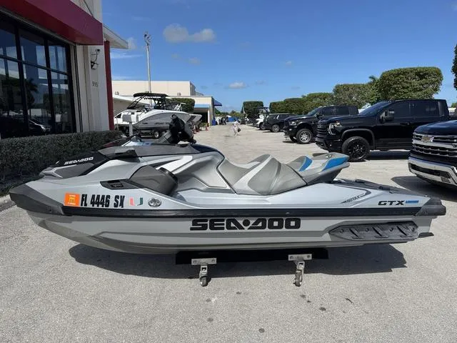 Slide: The Image of Sea-Doo GTX 2021 - 5