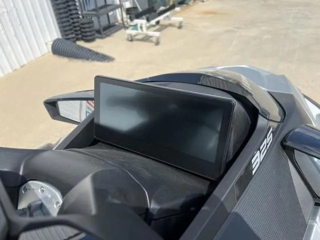 Slide: The Image of Sea-Doo GTX 2025 - 10