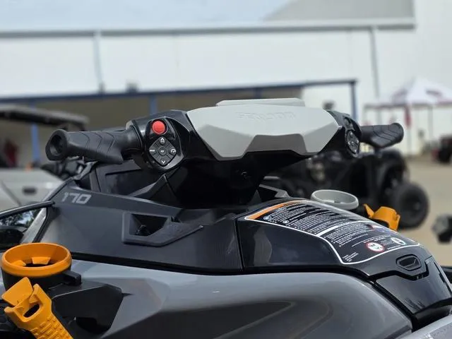 Slide: The Image of Sea-Doo Fish Pro Trophy 170 Ibr, Idf With Audio 2022 - 10