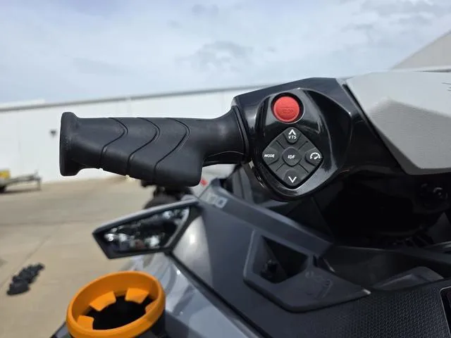 Slide: The Image of Sea-Doo Fish Pro Trophy 170 Ibr, Idf With Audio 2022 - 11