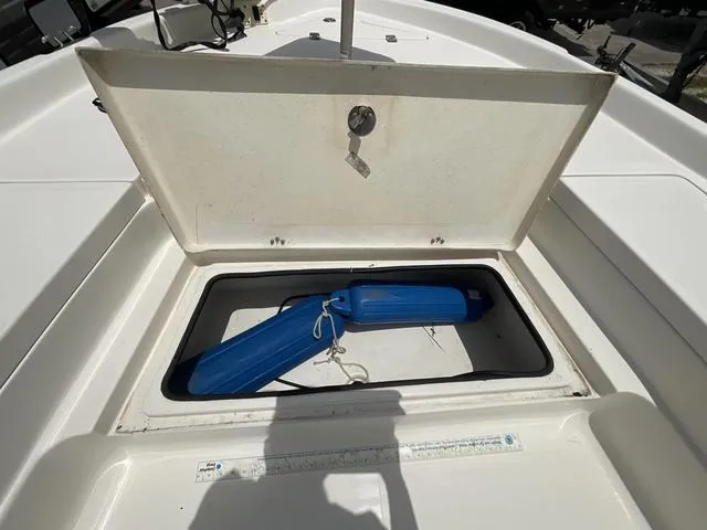 Slide: The Image of NauticStar 2200 2007 - 9