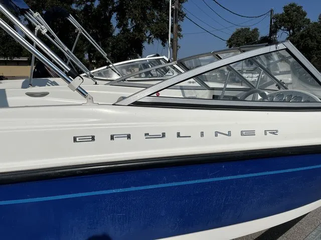 Slide: The Image of Bayliner 175 Bowrider 2006 - 10