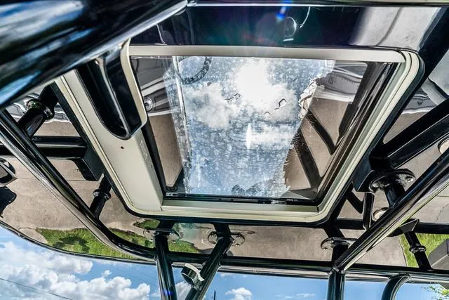 Slide: The Image of Crevalle 26 HBW 2018 - 19