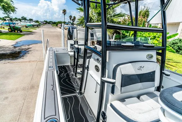 Slide: The Image of Crevalle 26 HBW 2018 - 25