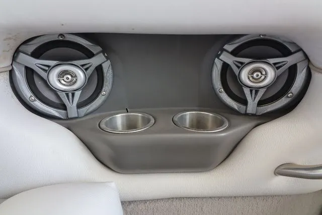 Slide: The Image of Supra 24V/SK 2005 - 17