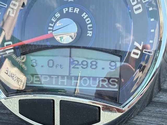 Slide: The Image of Cobalt R5 2016 - 10