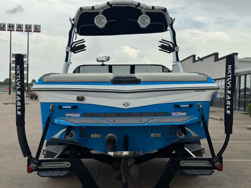 Slide: The Image of Centurion Vi24 2020 - 4