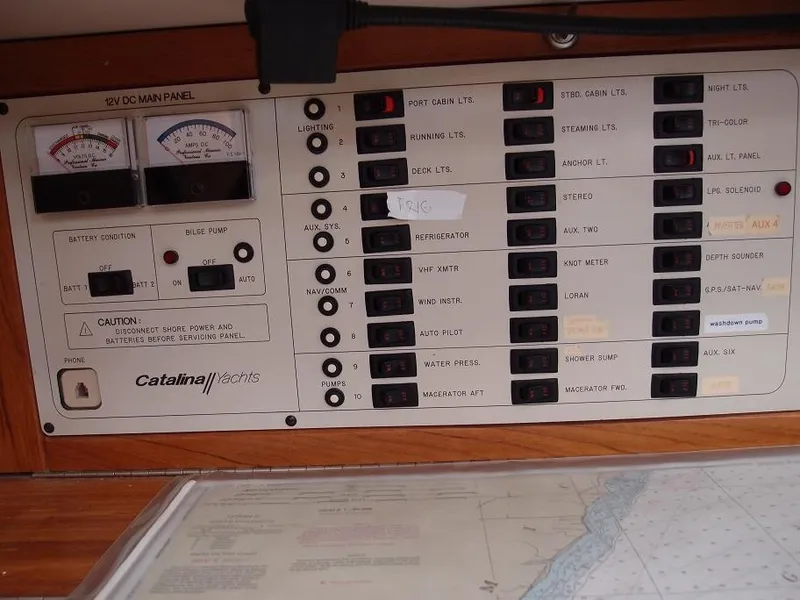 Slide: The Image of Catalina 400 1996 - 21