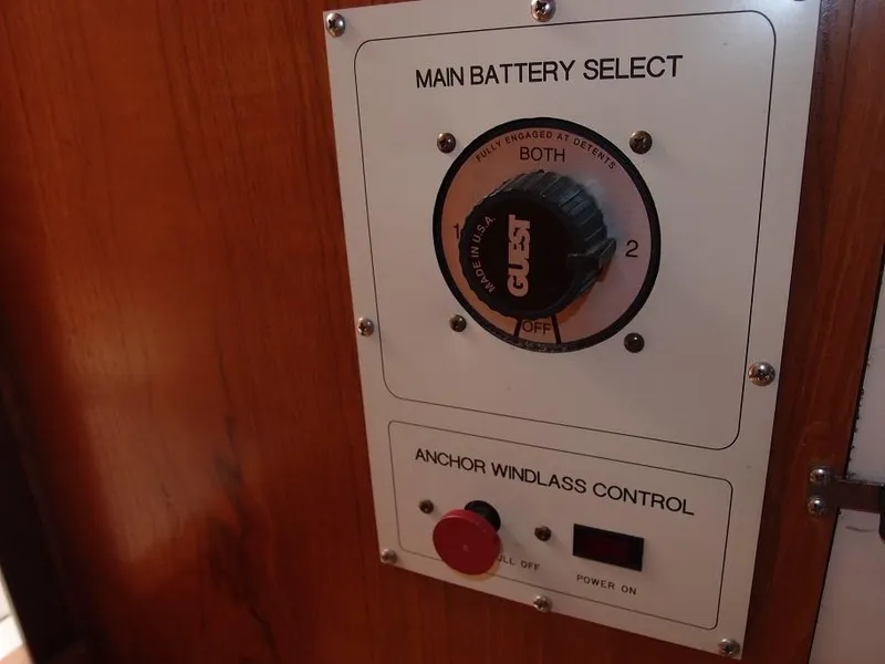 Slide: The Image of Catalina 400 1996 - 34