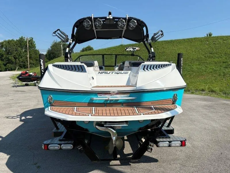 Slide: The Image of Nautique G23 2016 - 10