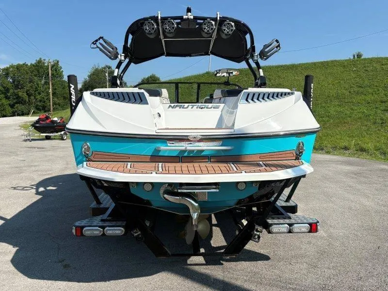 Slide: The Image of Nautique G23 2016 - 13