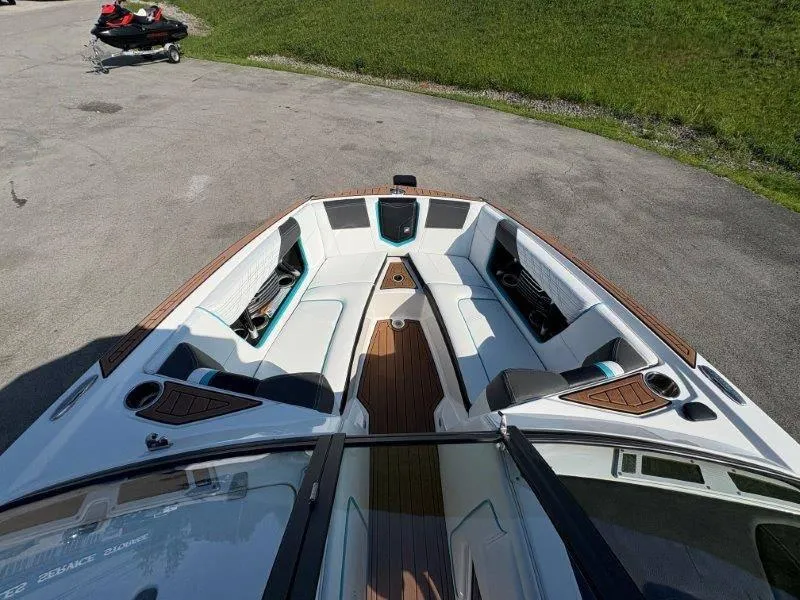 Slide: The Image of Nautique G23 2016 - 48