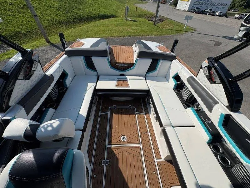 Slide: The Image of Nautique G23 2016 - 58