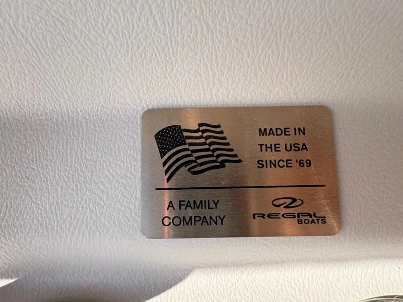 Slide: The Image of Regal LS9 Surf Ultimate 2026 - 12