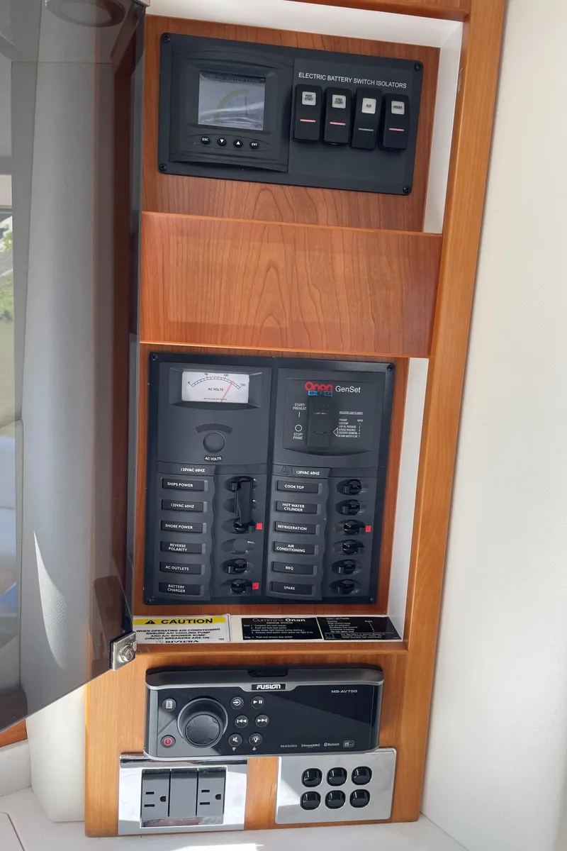 Slide: The Image of Riviera 3600 Sport Yacht 2017 - 55