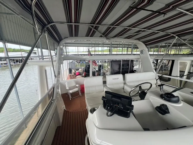 Slide: The Image of Carver 455 Aft Cabin Motoryacht 1998 - 50