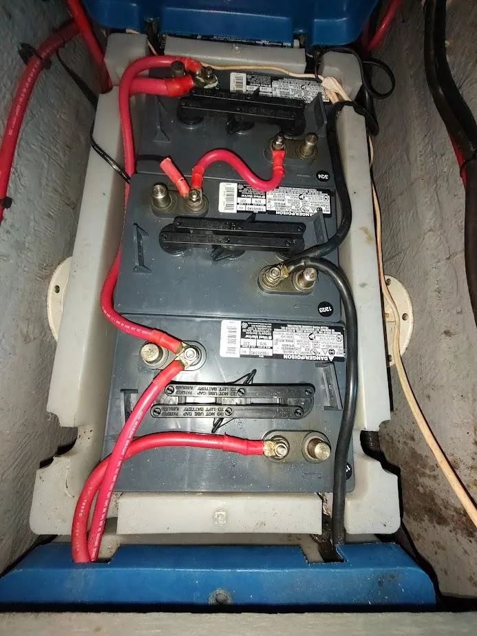 Slide: The Image of Carver 36 Aft Cabin Motor Yacht 1992 - 95