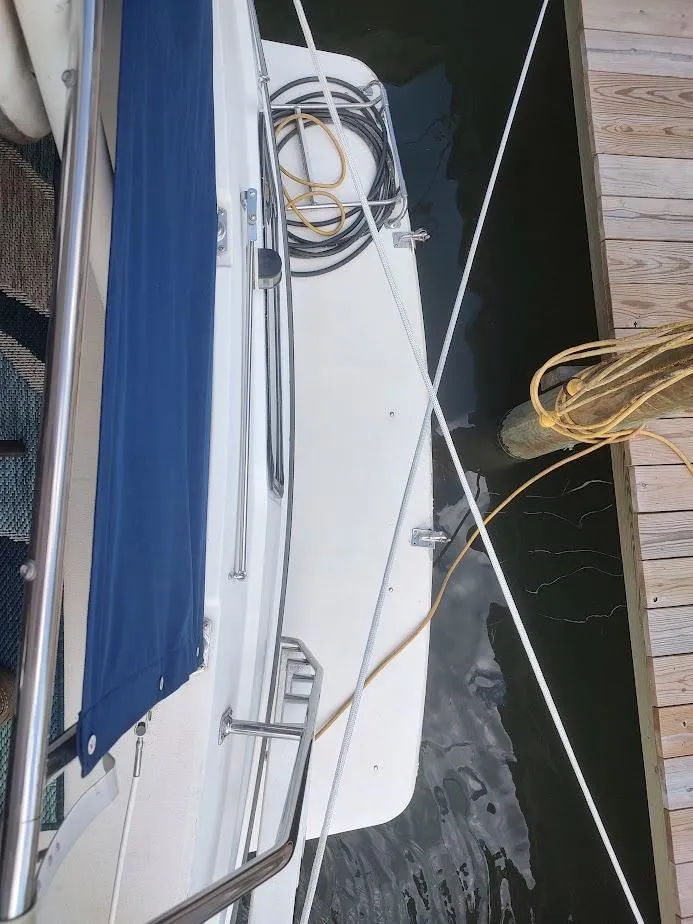 Slide: The Image of Carver Yachts 36 Aft Cabin Motoryacht 1992 - 3