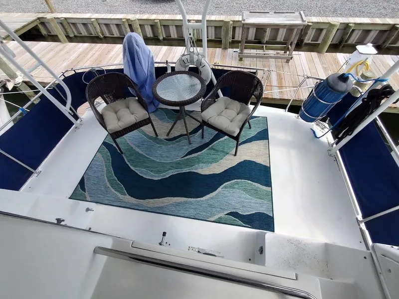 Slide: The Image of Carver Yachts 36 Aft Cabin Motoryacht 1992 - 32
