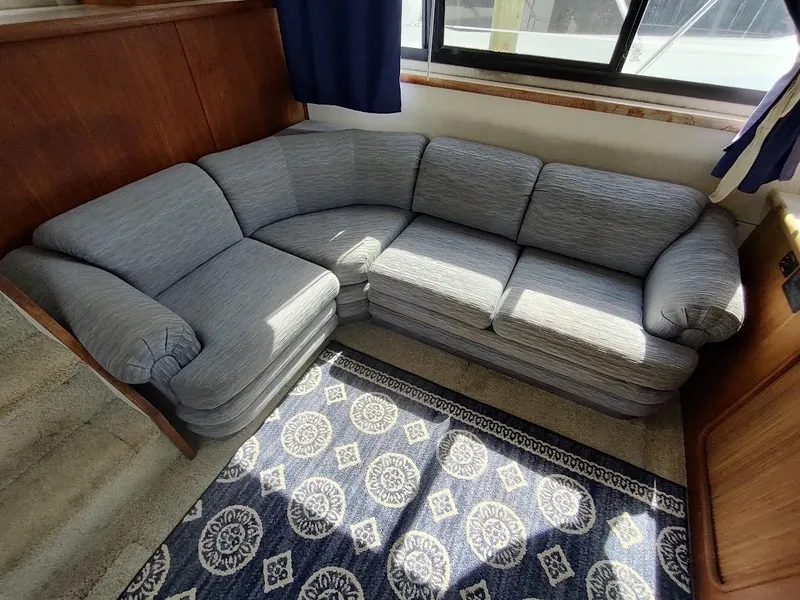 Slide: The Image of Carver Yachts 36 Aft Cabin Motoryacht 1992 - 36
