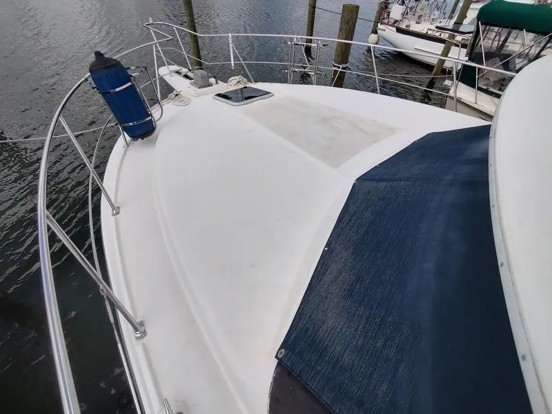 Slide: The Image of Carver Yachts 36 Aft Cabin Motoryacht 1992 - 4