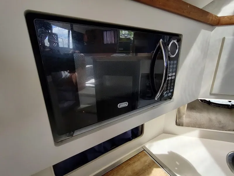 Slide: The Image of Carver Yachts 36 Aft Cabin Motoryacht 1992 - 45