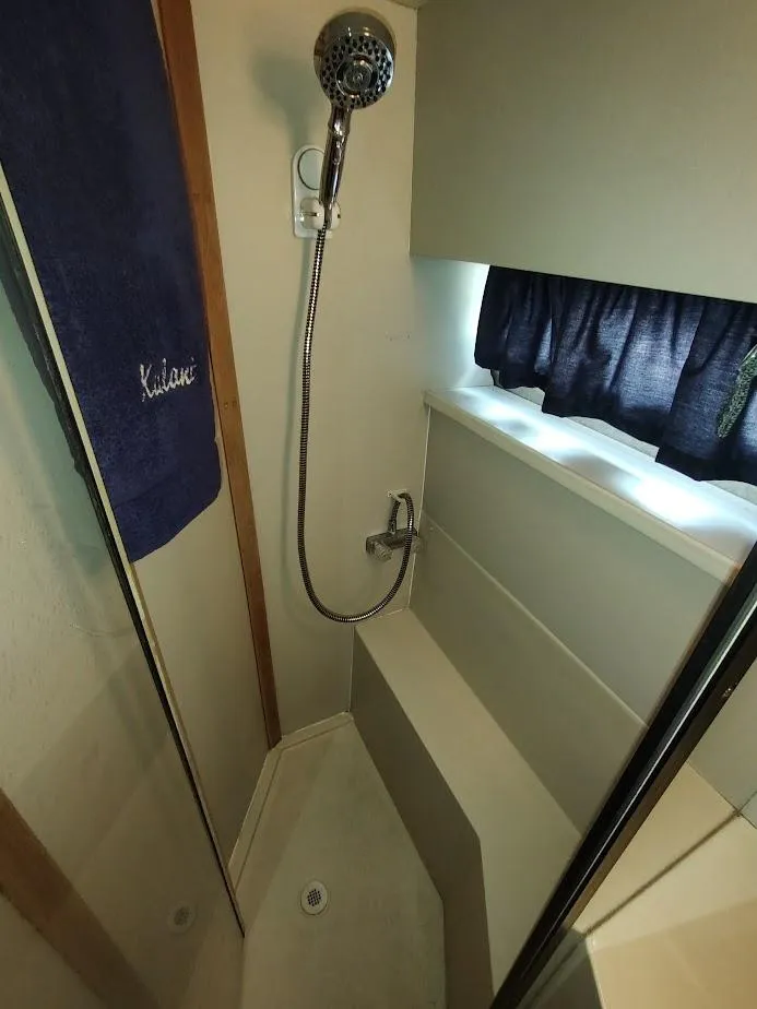 Slide: The Image of Carver Yachts 36 Aft Cabin Motoryacht 1992 - 74