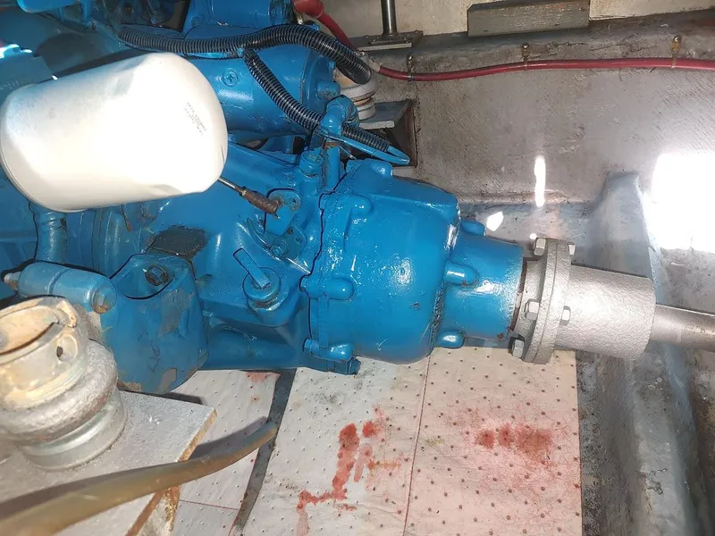 Slide: The Image of Carver Yachts 36 Aft Cabin Motoryacht 1992 - 89