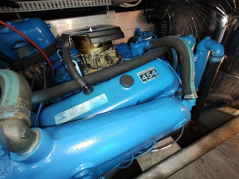 Slide: The Image of Carver Yachts 36 Aft Cabin Motoryacht 1992 - 91