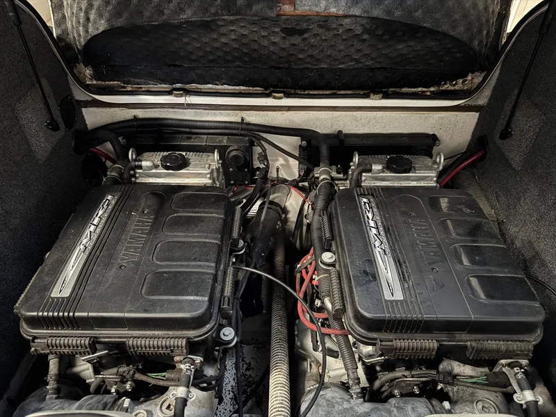 Slide: The Image of Yamaha AR230 2004 - 8