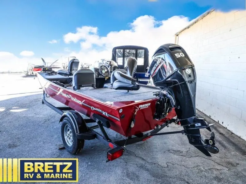 Slide: The Image of Tracker Bass Tracker Classic XL 2026 - 6