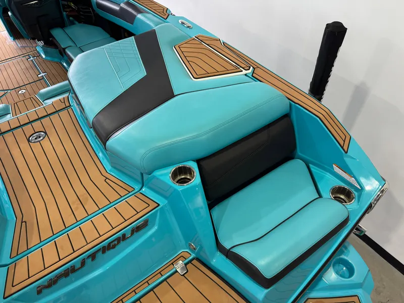 Slide: The Image of Nautique Super Air Nautique G23 2021 - 11