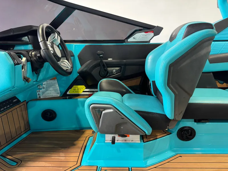 Slide: The Image of Nautique Super Air Nautique G23 2021 - 23