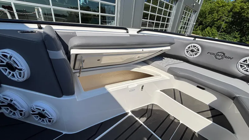 Slide: The Image of Fountain 34 SC 2025 - 60