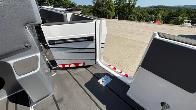 Slide: The Image of Fountain 34 SC 2025 - 74