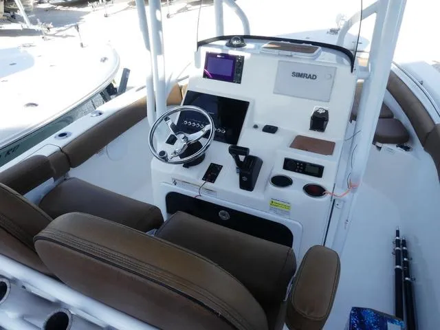 Slide: The Image of Sea Pro 219 2019 - 5