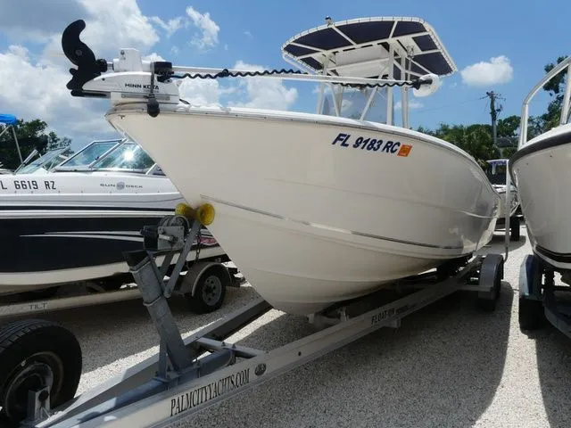 Slide: The Image of Bulls Bay 230 Center Console 2016 - 3