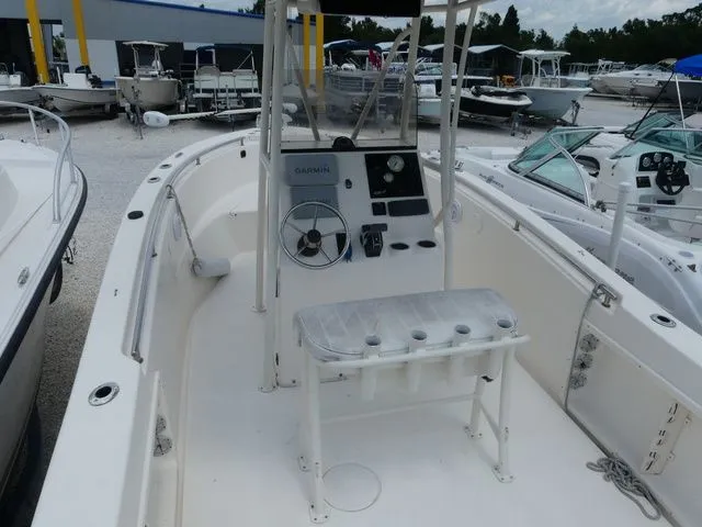 Slide: The Image of Bulls Bay 230 Center Console 2016 - 6