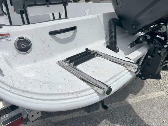 Slide: The Image of ALK 2 Powerboats 22CRS 2025 - 12