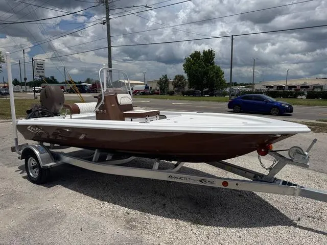 Slide: The Image of ALK 2 Powerboats 17HS Simrad 9 2025 - 10